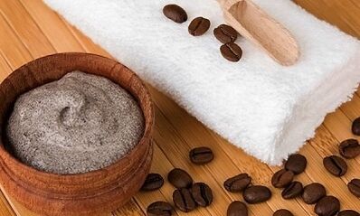 peeling à domicile pour le rajeunissement de la peau du visage